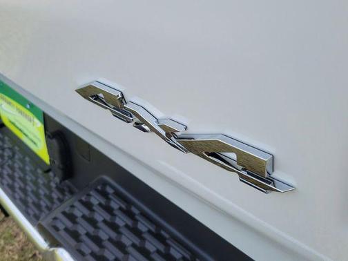 Bright White Clearcoat 2026 RAM 1500 Big Horn/Lone Star