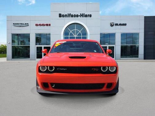 Go Mango! 2021 Dodge Challenger R/T Scat Pack