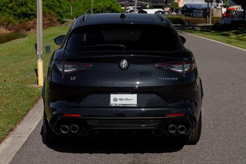 Vulcano Black Metallic 2024 Alfa Romeo Stelvio Quadrifoglio
