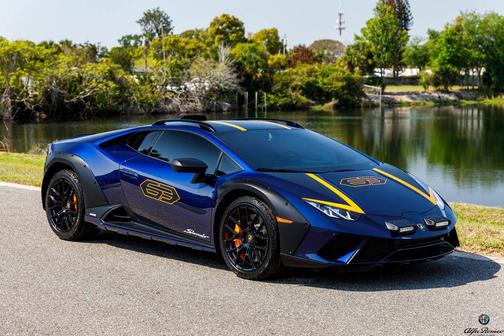 Blu Astraeus Metallic 2023 Lamborghini Huracan Sterrato Base