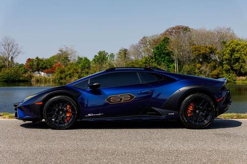 Blu Astraeus Metallic 2023 Lamborghini Huracan Sterrato Base