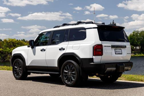 Ice Cap 2024 Toyota Land Cruiser Base