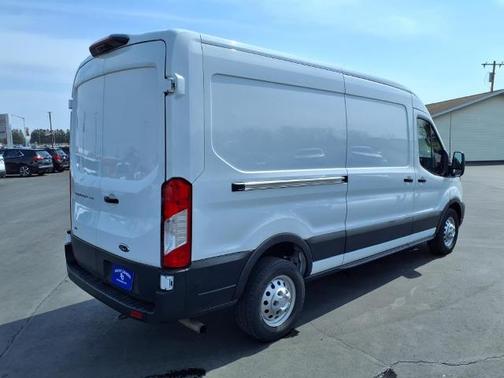 2023 Ford Transit-250