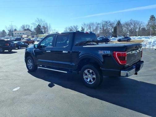 AGATE BLACK METALLIC 2023 Ford F-150 XLT