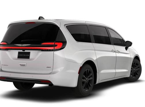 2026 Chrysler Pacifica L