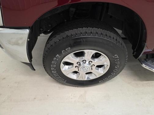 2023 RAM 2500 Big Horn Crew Cab 4x4 6'4' Box