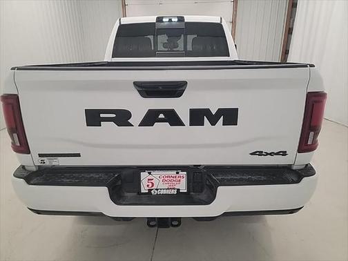 2025 RAM 2500 Big Horn Crew Cab 4x4 6'4' Box