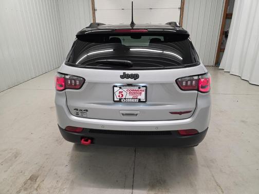 2026 Jeep Compass Trailhawk