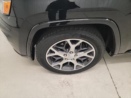 2019 Jeep Grand Cherokee Overland