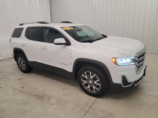 2023 GMC Acadia AWD SLT