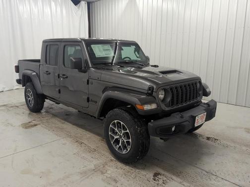 2026 Jeep Gladiator Sport S