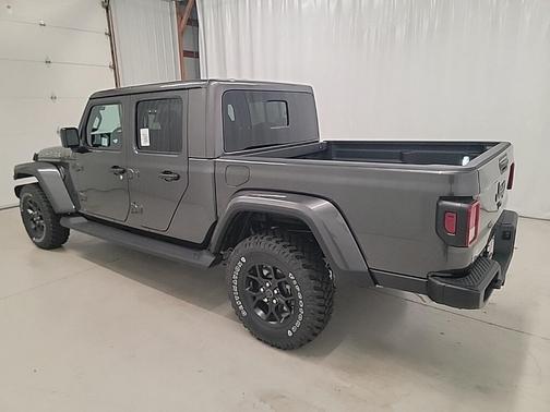 2025 Jeep Gladiator High Tide