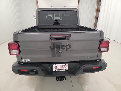 2025 Jeep Gladiator High Tide