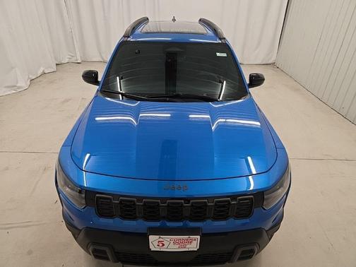 Hydro Blue Pearlcoat 2026 Jeep Cherokee Limited