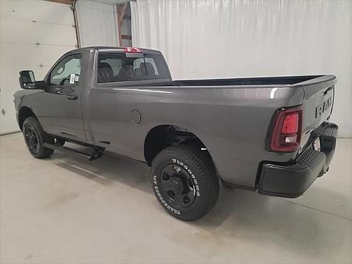 2025 RAM 2500 Tradesman Regular Cab 4x4 8' Box