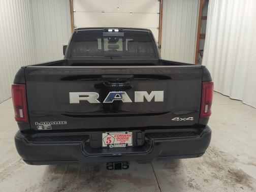 2026 RAM 3500 Laramie Crew Cab 4x4 6'4' Box