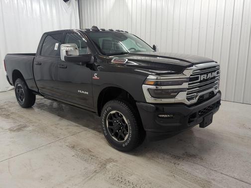 2026 RAM 3500 Laramie Crew Cab 4x4 6'4' Box