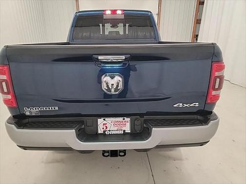 2022 RAM 2500 Laramie Crew Cab 4x4 6'4' Box