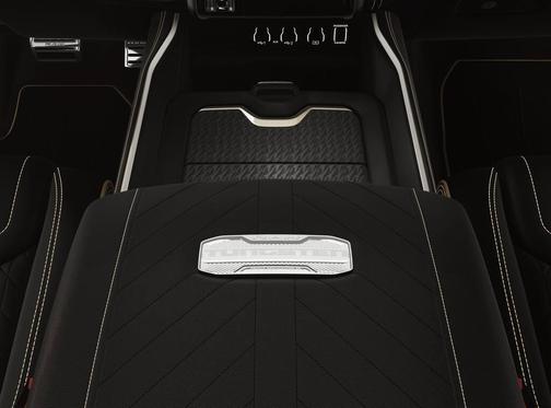 Diamond Black Crystal Pearlcoat 2026 RAM 1500 ST