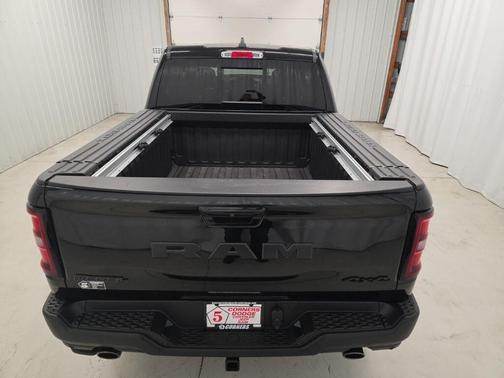 Diamond Black Crystal Pearlcoat 2026 RAM 1500 Rebel