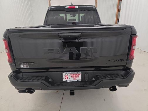 Diamond Black Crystal Pearlcoat 2026 RAM 1500 Rebel