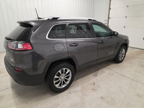 Granite Crystal Metallic Clearcoat 2020 Jeep Cherokee Latitude Plus