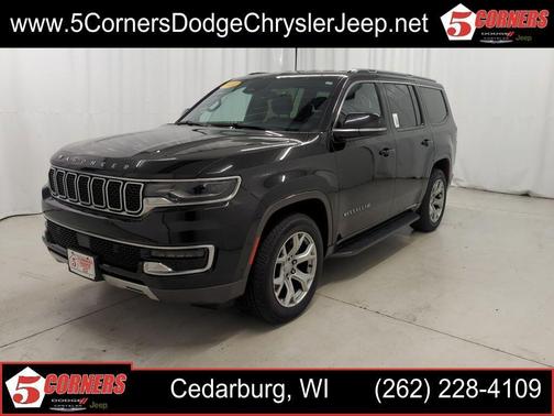 Diamond Black Crystal Pearlcoat 2022 Jeep Wagoneer Series II 4x4