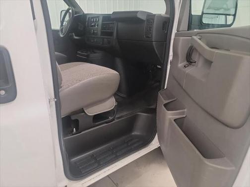 2017 Chevrolet Express 2500 Work Van