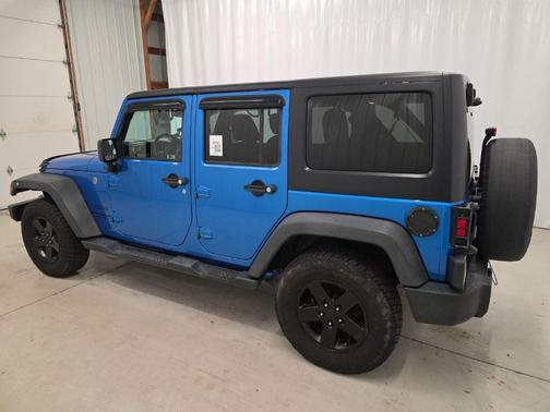 Hydro Blue Pearlcoat 2016 Jeep Wrangler Unlimited Sport