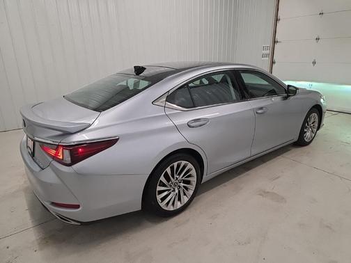 2023 Lexus ES 350 Luxury