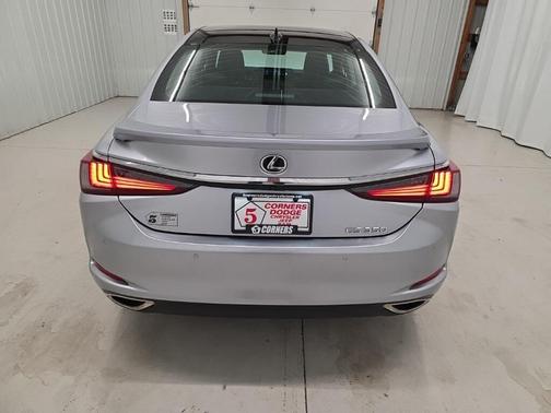 2023 Lexus ES 350 Luxury