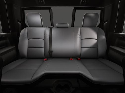 2026 RAM 2500 Tradesman Crew Cab 4x4 8' Box