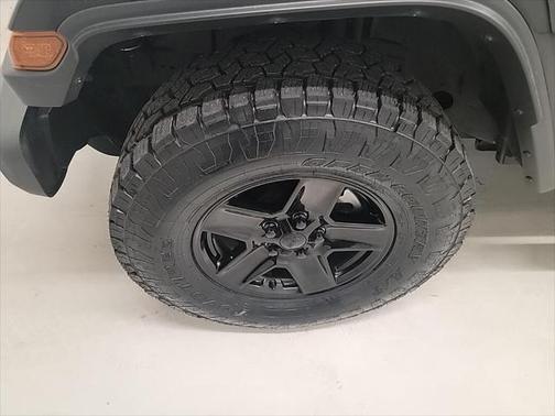 2021 Jeep Gladiator Sport S