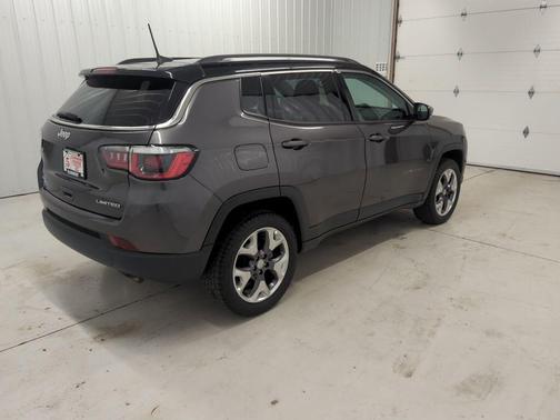 Granite Crystal Metallic Clearcoat 2020 Jeep Compass Limited