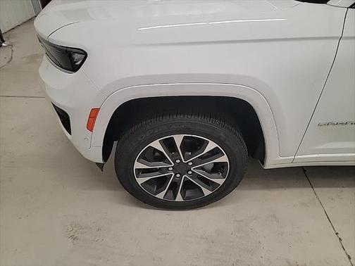 2025 Jeep Grand Cherokee Overland