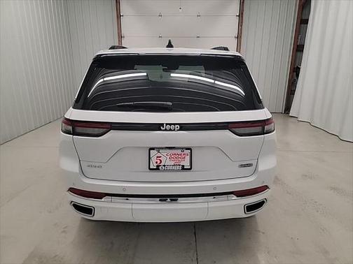 2025 Jeep Grand Cherokee Overland