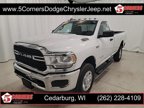 2022 RAM 2500 Tradesman Regular Cab 4x4 8' Box