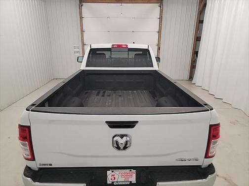 2022 RAM 2500 Tradesman Regular Cab 4x4 8' Box