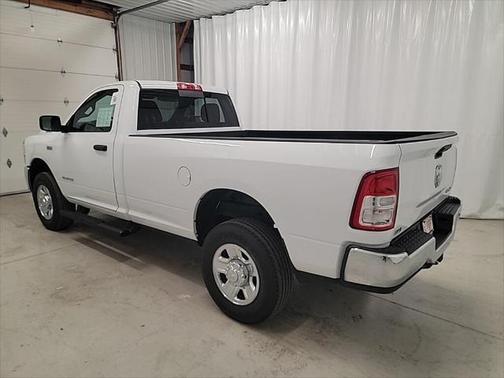 2022 RAM 2500 Tradesman Regular Cab 4x4 8' Box