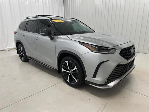 2021 Toyota Highlander XSE