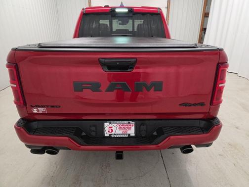 Molten Red Pearlcoat 2026 RAM 1500 Limited