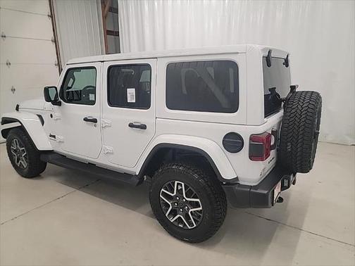 2025 Jeep Wrangler 4-Door Sahara 4x4