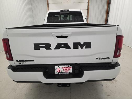 2026 RAM 3500 Laramie Crew Cab 4x4 8' Box