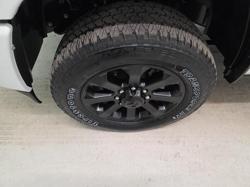 2026 RAM 3500 Laramie Crew Cab 4x4 8' Box