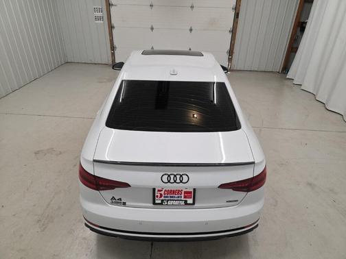 2019 Audi A4 2.0T Prestige