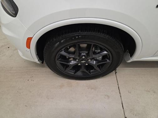 White Knuckle Clearcoat 2026 Dodge Durango GT Premium AWD HEMI V8