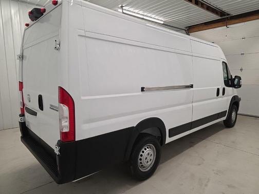 Bright White Clearcoat 2026 RAM ProMaster 3500 High Roof
