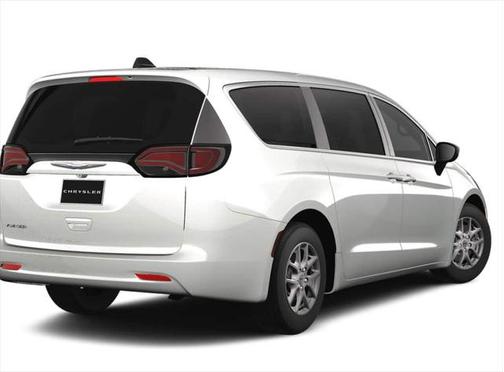 2025 Chrysler Voyager LX