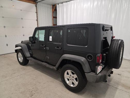 Black Clearcoat 2010 Jeep Wrangler Unlimited Sport