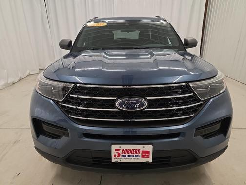 Blue Metallic 2020 Ford Explorer XLT